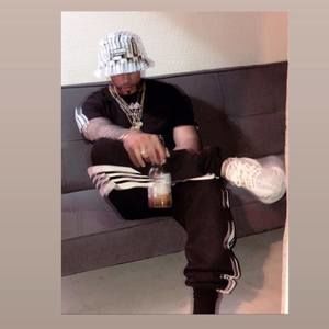 Meet your Posher, Wilson